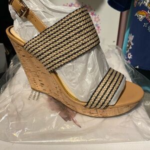 Jessica Simpson Wedge